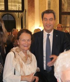 Sigrid Ullwer-Paul und der Bayerische Ministerpräsident Markus Söder